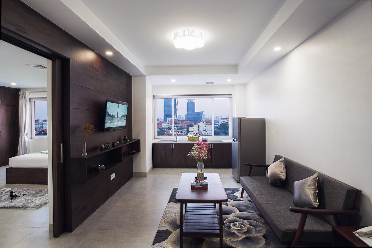 Kuch Oudom Hotel Phnom-Penh Buitenkant foto