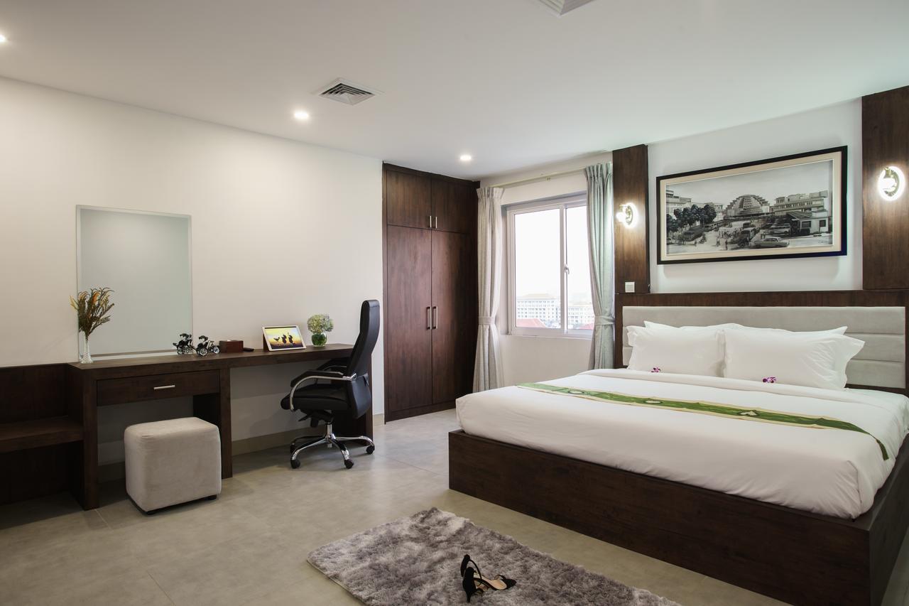 Kuch Oudom Hotel Phnom-Penh Buitenkant foto